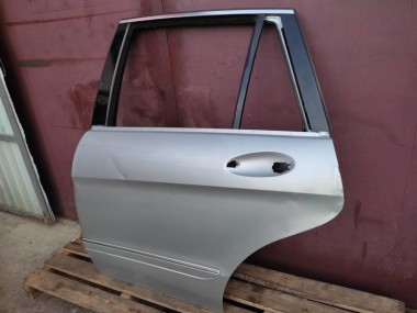 Дверь задняя левая MERCEDES-BENZ R-класс W251 (2005 - 2007) — Разборка Мерседес