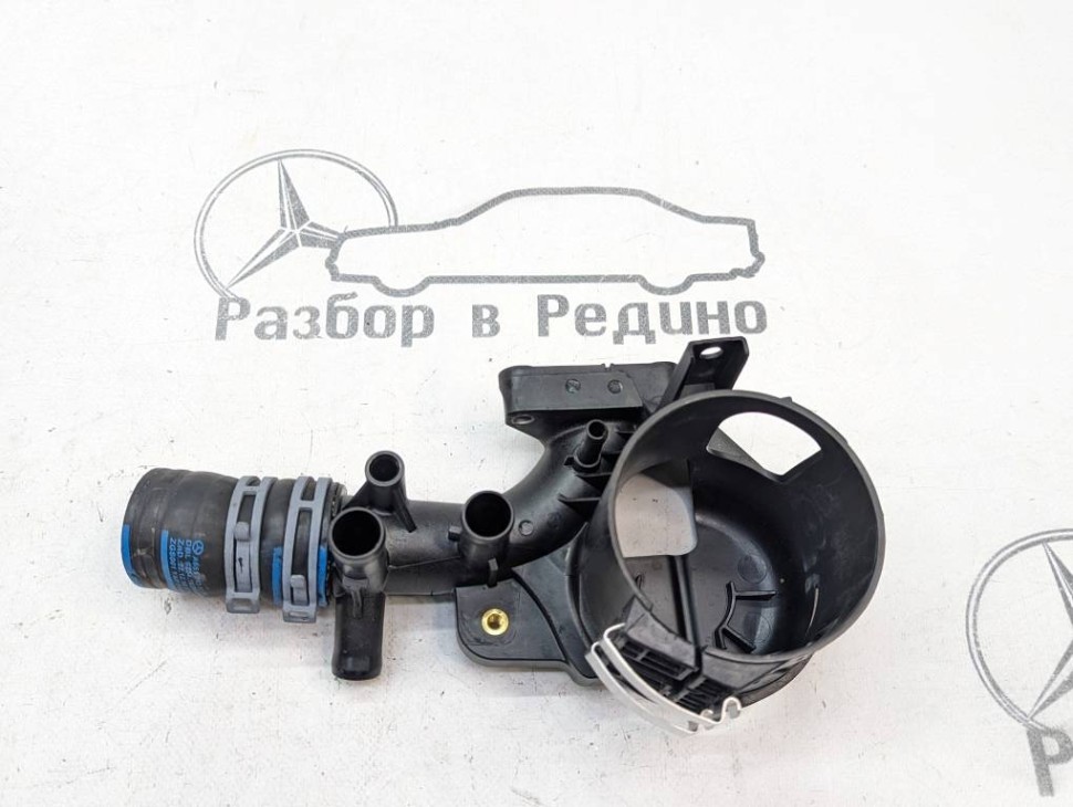 Кронштейн топливного фильтра MERCEDES-BENZ V-класс W447 рестайлинг (2019 - 2025) фото 1 — Разборка Мерседес