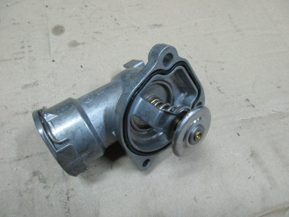 Термостат MERCEDES-BENZ GLE-класс Coupe C292 (2015 - 2019) фото 1 — Разборка Мерседес