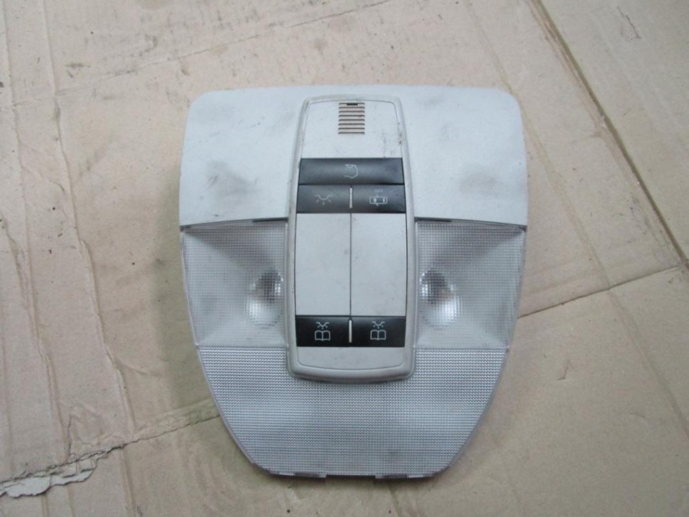 Плафон салона MERCEDES-BENZ A-класс W169 (2004 - 2008) фото 1 — Разборка Мерседес