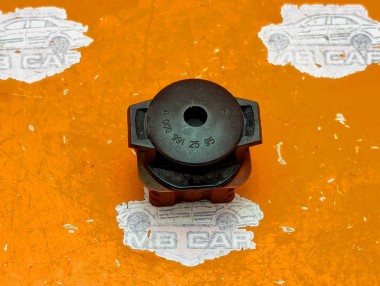 Опора радиатора MERCEDES-BENZ E-класс W211/S211 рестайлинг (2006 - 2009) &mdash; Разборка Мерседес