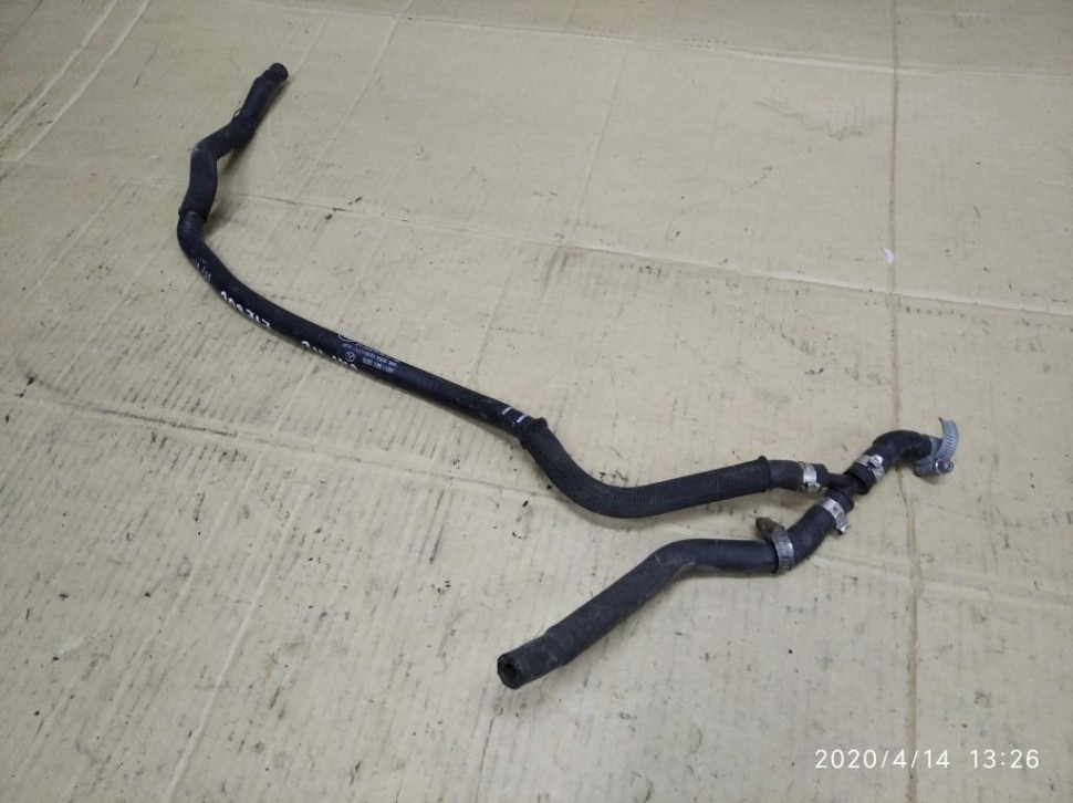 Трубка вентиляции расширительного бака MERCEDES-BENZ E-класс W211/S211 (2002 - 2006) фото 1 — Разборка Мерседес