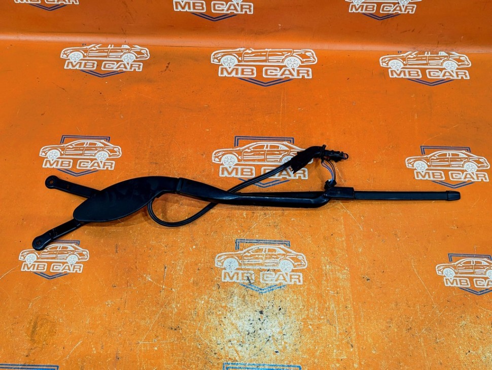 Поводок дворников MERCEDES-BENZ E-класс W213/S213/C238/A238 (2016 - 2021) фото 1 &mdash; Разборка Мерседес