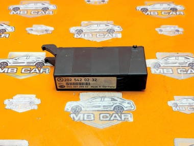 Реле индикации неисправности ламп MERCEDES-BENZ C-класс W202/S202 (1993 - 1997) &mdash; Разборка Мерседес