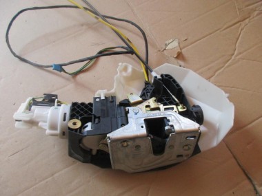 Замок двери задней правой MERCEDES-BENZ S-класс W220 рестайлинг (2002 - 2005) — Разборка Мерседес