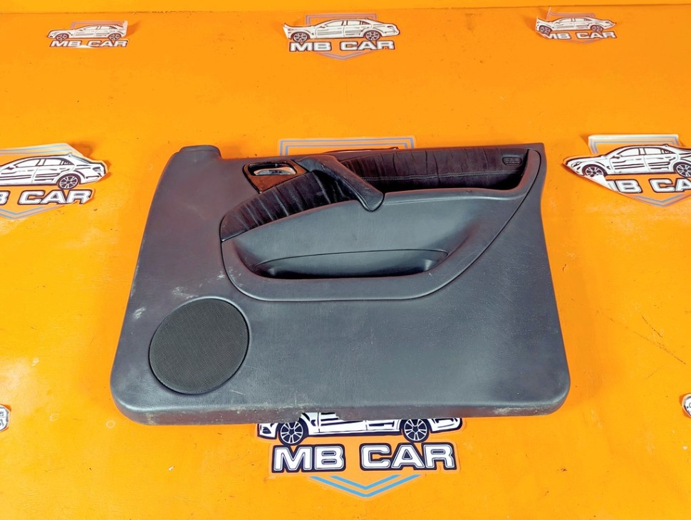 Карта двери передняя правая MERCEDES-BENZ M-класс W163 рестайлинг (2001 - 2005) фото 1 &mdash; Разборка Мерседес