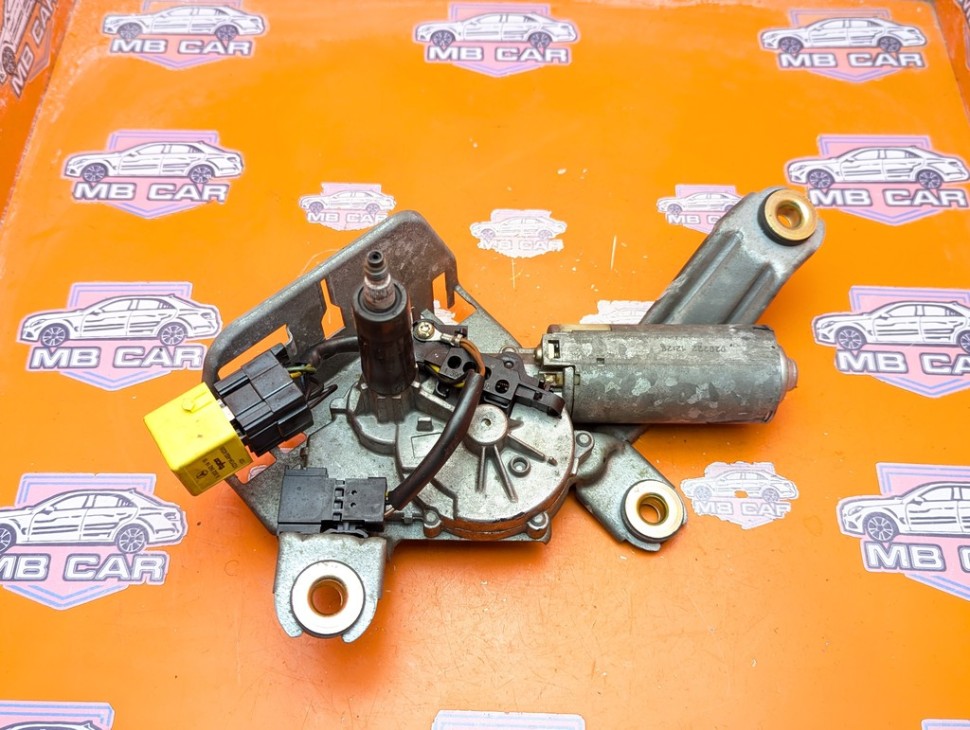 Моторчик дворников задний MERCEDES-BENZ M-класс W163 рестайлинг (2001 - 2005) фото 1 &mdash; Разборка Мерседес