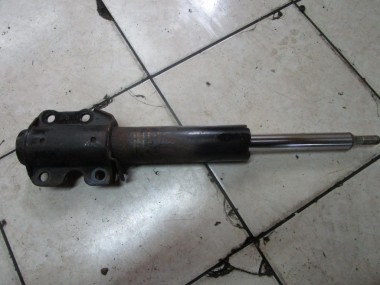 Стойка передняя MERCEDES-BENZ Sprinter W901-905 (1995 - 2006) — Разборка Мерседес