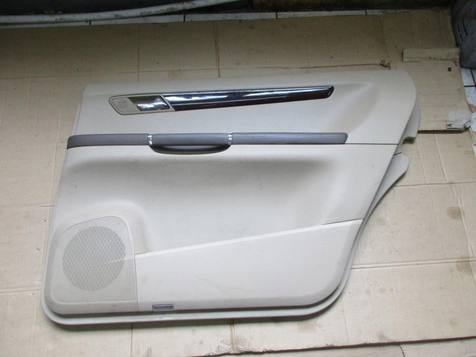 Карта двери задняя правая MERCEDES-BENZ R-класс W251 (2005 - 2007) фото 1 — Разборка Мерседес