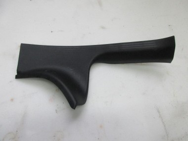 Накладка порога внутренняя MERCEDES-BENZ C-класс W205/S205/C205/A205 (2014 - 2018) — Разборка Мерседес