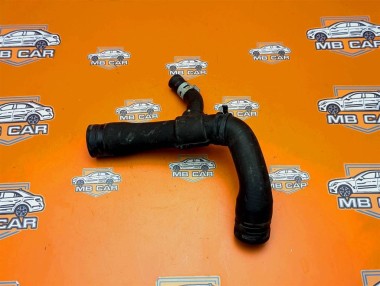 Патрубок ОЖ MERCEDES-BENZ C-класс W204/S204 (2006 - 2011) — Разборка Мерседес