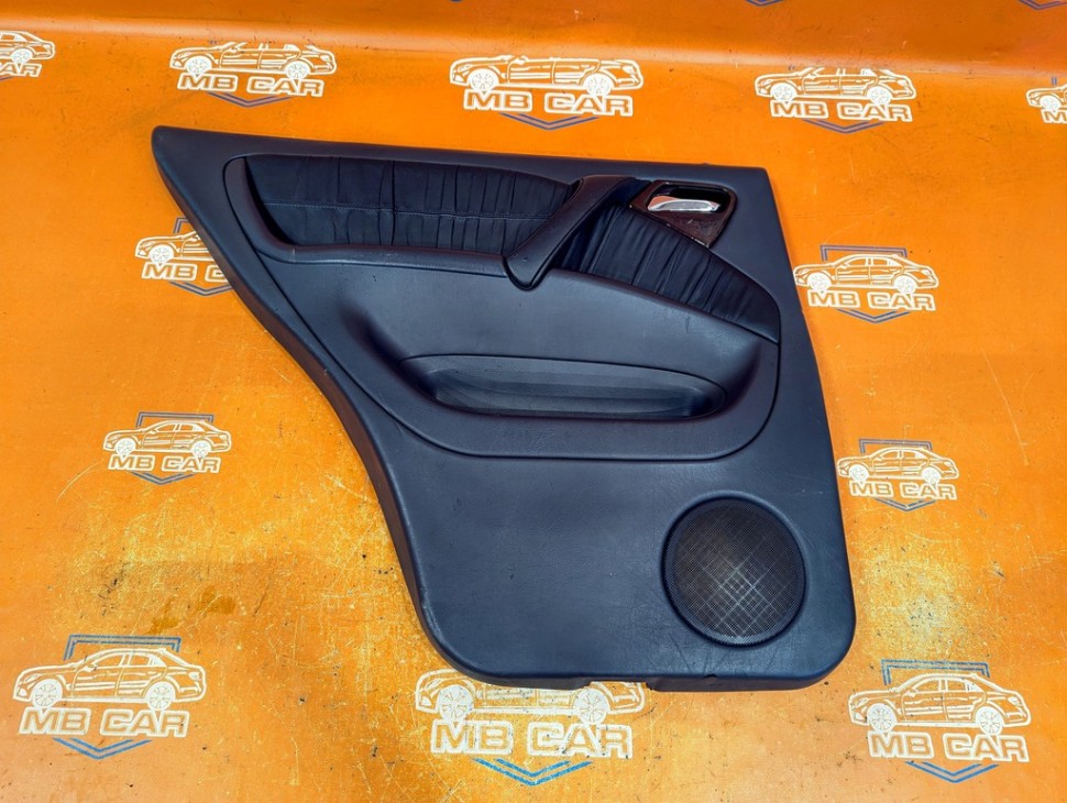 Карта двери задняя левая MERCEDES-BENZ M-класс W163 рестайлинг (2001 - 2005) фото 1 — Разборка Мерседес