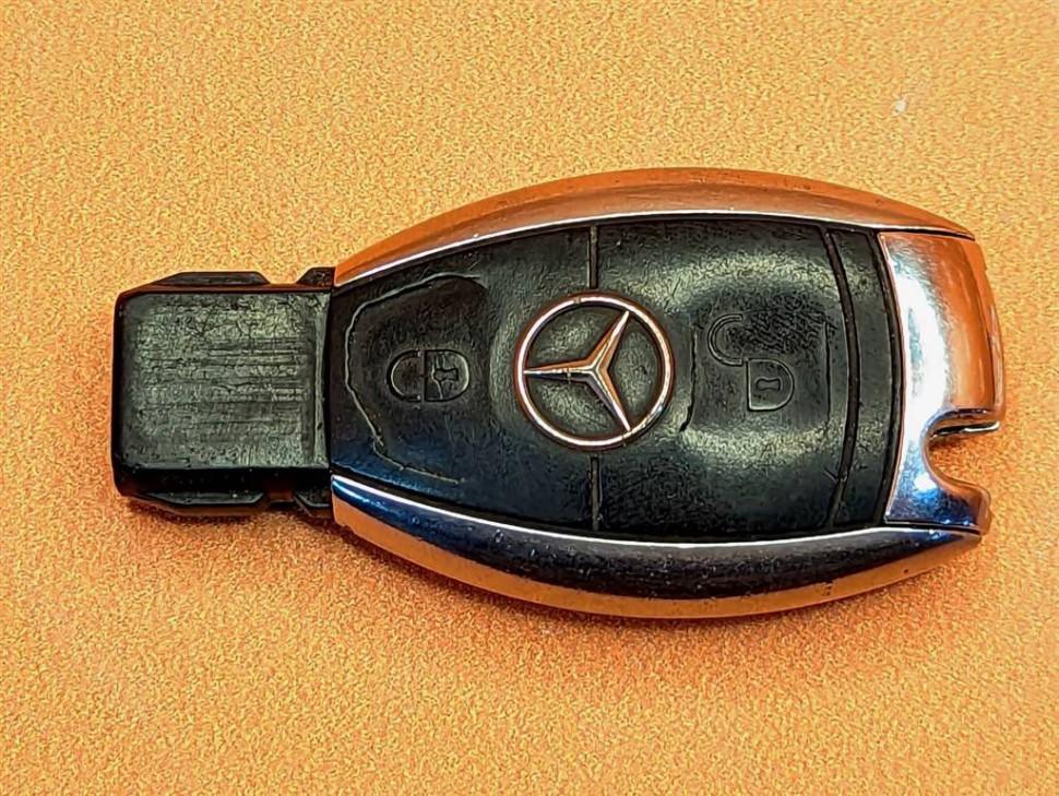 Ключ зажигания MERCEDES-BENZ E-class w211 фото 1 — Разборка Мерседес
