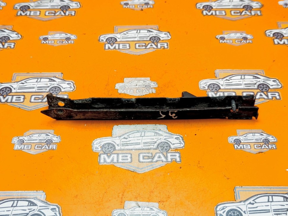 Кронштейн крепления бампера MERCEDES-BENZ E-класс W211/S211 (2002 - 2006) фото 1 — Разборка Мерседес