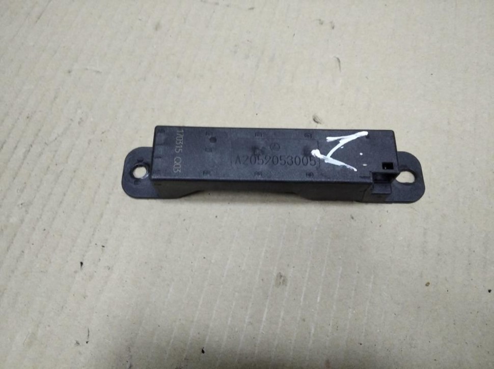 Антенна KEYLESS - GO MERCEDES-BENZ B-класс W246 рестайлинг (2014 - 2018) фото 1 — Разборка Мерседес