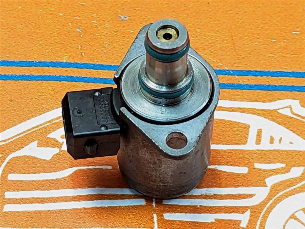 Клапан рулевой рейки MERCEDES-BENZ S-класс W221 (2005 - 2009) фото 1 — Разборка Мерседес