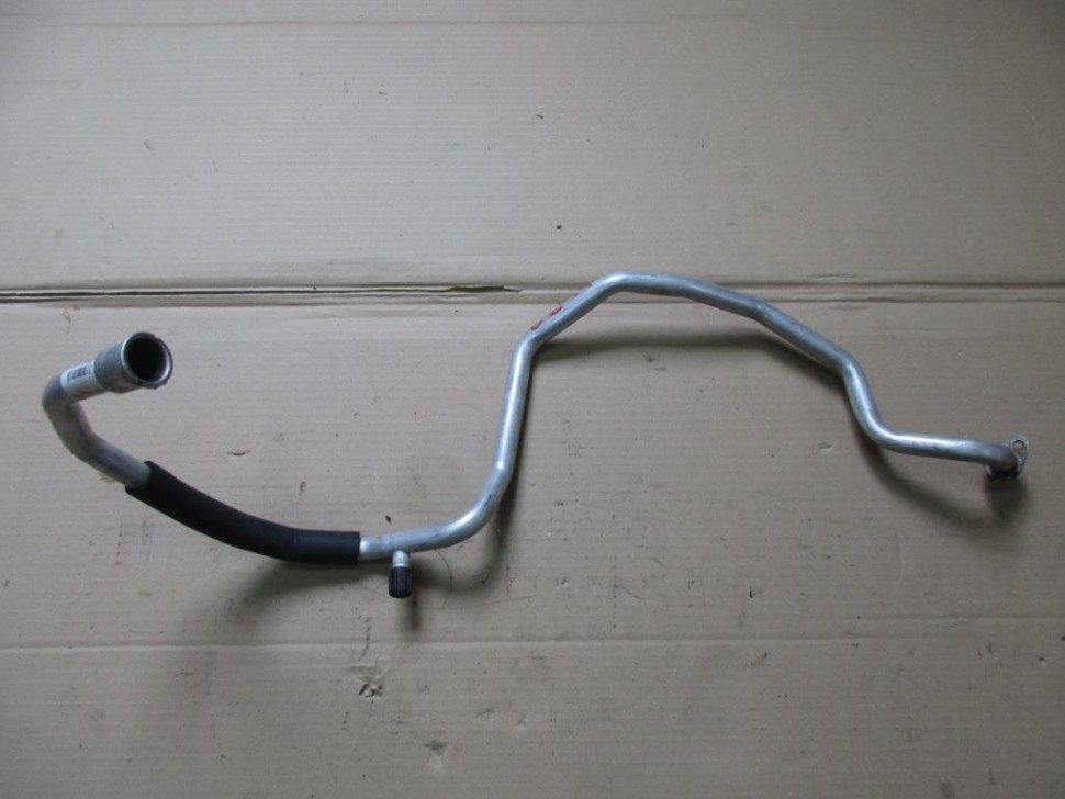 Трубка кондиционера MERCEDES-BENZ C-класс W204/S204 (2006 - 2011) фото 1 — Разборка Мерседес