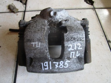 Суппорт передний левый MERCEDES-BENZ E-класс W212/S212/C207/A207 (2009 - 2013) — Разборка Мерседес