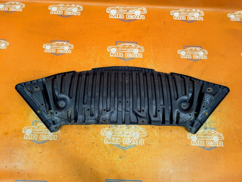 Защита бампера MERCEDES-BENZ C-класс W204/S204 (2006 - 2011) фото 1 — Разборка Мерседес