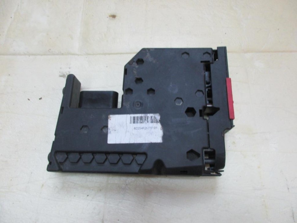 Блок предохранителей MERCEDES-BENZ E-класс W212/S212/C207/A207 (2009 - 2013) фото 1 — Разборка Мерседес