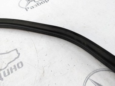 Уплотнитель моторного отсека MERCEDES-BENZ E-класс W211/S211 рестайлинг (2006 - 2009) — Разборка Мерседес