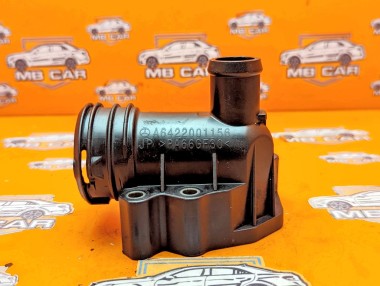 Фланец системы охлаждения MERCEDES-BENZ R-класс W251 рестайлинг 2 (2010 - 2017) — Разборка Мерседес