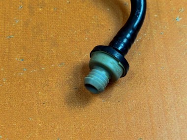 Трубка вакуумная MERCEDES-BENZ S-класс W221 (2005 - 2009) — Разборка Мерседес