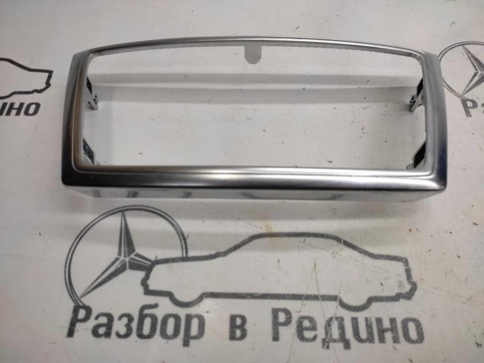 Рамка команда MERCEDES-BENZ M-класс W166 (2011 - 2015) фото 1 — Разборка Мерседес