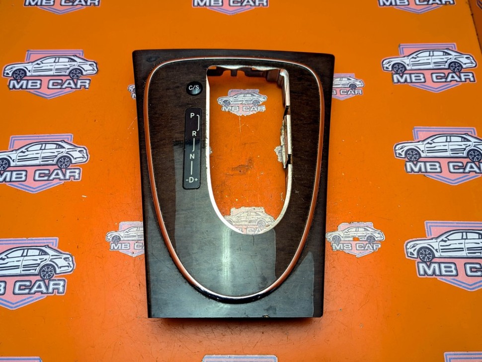 Накладка кулисы АКПП MERCEDES-BENZ E-класс W211/S211 рестайлинг (2006 - 2009) фото 1 — Разборка Мерседес