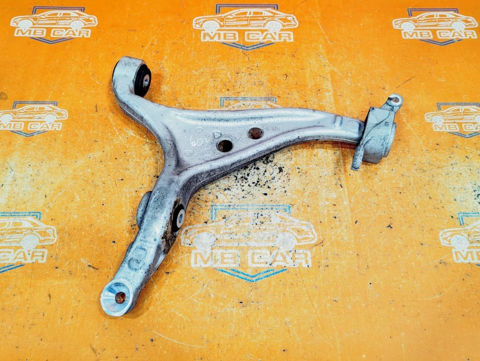 Рычаг передний нижний правый MERCEDES-BENZ GLE-класс W166 (2015 - 2018) фото 1 — Разборка Мерседес
