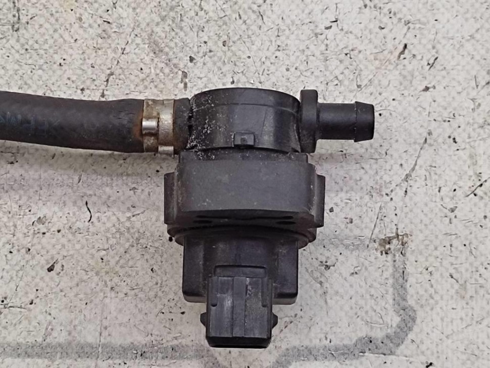 Клапан регенерации MERCEDES-BENZ S-класс W221 (2005 - 2009) фото 1 — Разборка Мерседес