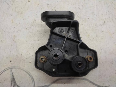 Кронштейн крепления бампера MERCEDES-BENZ M-класс W164 (2005 - 2008) — Разборка Мерседес