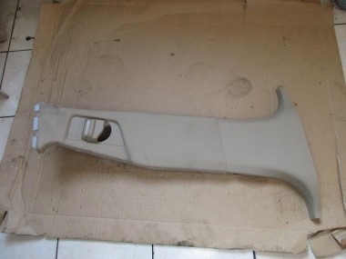 Накладка средней стойки MERCEDES-BENZ CLS-класс C218/X218 (2010 - 2014) — Разборка Мерседес