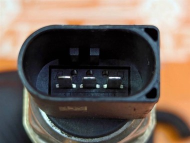 Рампа топливная MERCEDES-BENZ CLS-класс C218/X218 рестайлинг (2014 - 2017) — Разборка Мерседес