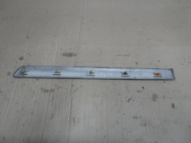 Молдинг двери MERCEDES-BENZ M-класс W163 (1997 - 2001) — Разборка Мерседес