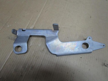 Кронштейн интеркуллера MERCEDES-BENZ A-класс AMG W177 (2019 - 2023) — Разборка Мерседес