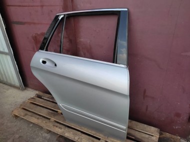 Дверь задняя правая MERCEDES-BENZ R-класс W251 (2005 - 2007) — Разборка Мерседес