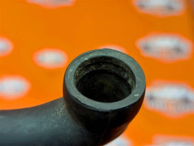 Трубка вентиляции картерных газов MERCEDES-BENZ E-класс W210/S210 (1995 - 1999) — Разборка Мерседес