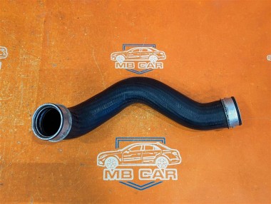 Патрубок интеркулера MERCEDES-BENZ E-класс W211/S211 (2002 - 2006) — Разборка Мерседес