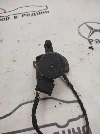 Датчик уровня пола MERCEDES-BENZ E-класс W210/S210 (1995 - 1999) — Разборка Мерседес