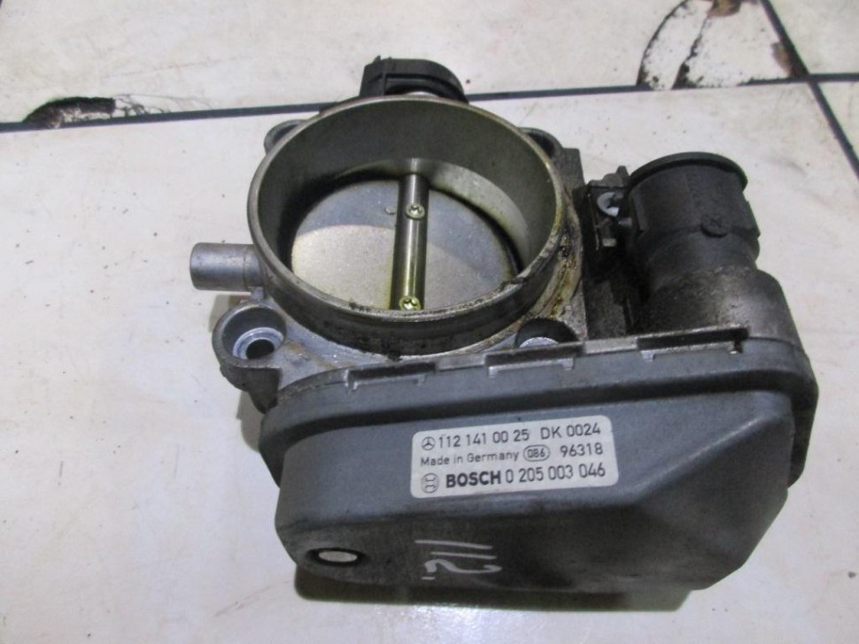 Дроссельная заслонка MERCEDES-BENZ E-класс W210/S210 (1995 - 1999) фото 1 — Разборка Мерседес
