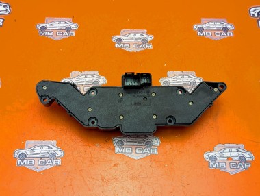 Кнопка сдвижного люка MERCEDES-BENZ M-класс W163 рестайлинг (2001 - 2005) — Разборка Мерседес