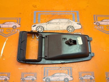 Ручка открытия капота MERCEDES-BENZ V-класс W638/W639 (1996 - 2003) V 220 2.1 D AT (122 л.с.) &mdash; Разборка Мерседес
