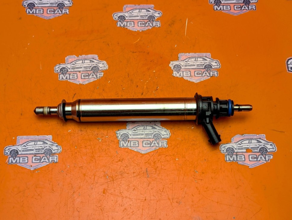 Форсунка БЕНЗИН MERCEDES-BENZ M-класс AMG W166 (2011 - 2015) фото 1 — Разборка Мерседес