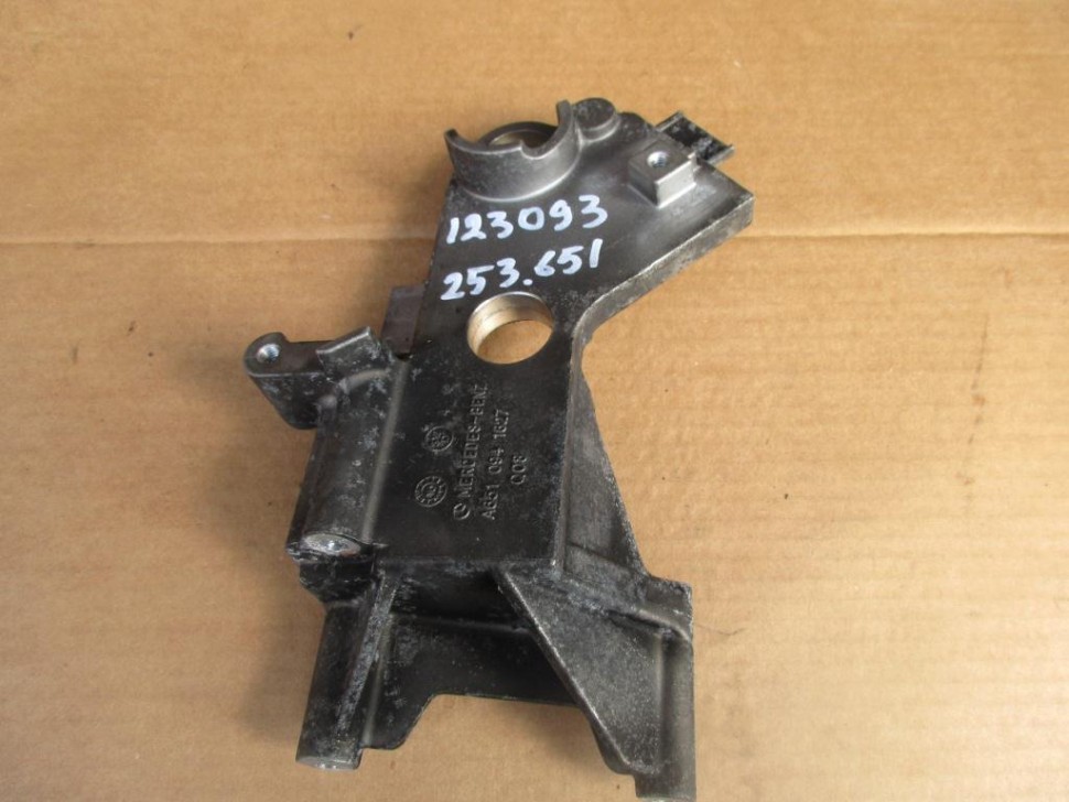 Кронштейн MERCEDES-BENZ GLC-класс Coupe C253 (2016 - 2019) фото 1 — Разборка Мерседес