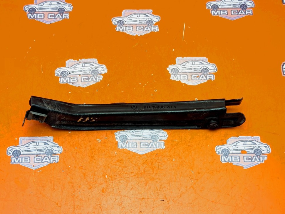 Кронштейн крепления бампера MERCEDES-BENZ M-класс W164 рестайлинг (2008 - 2011) фото 1 — Разборка Мерседес