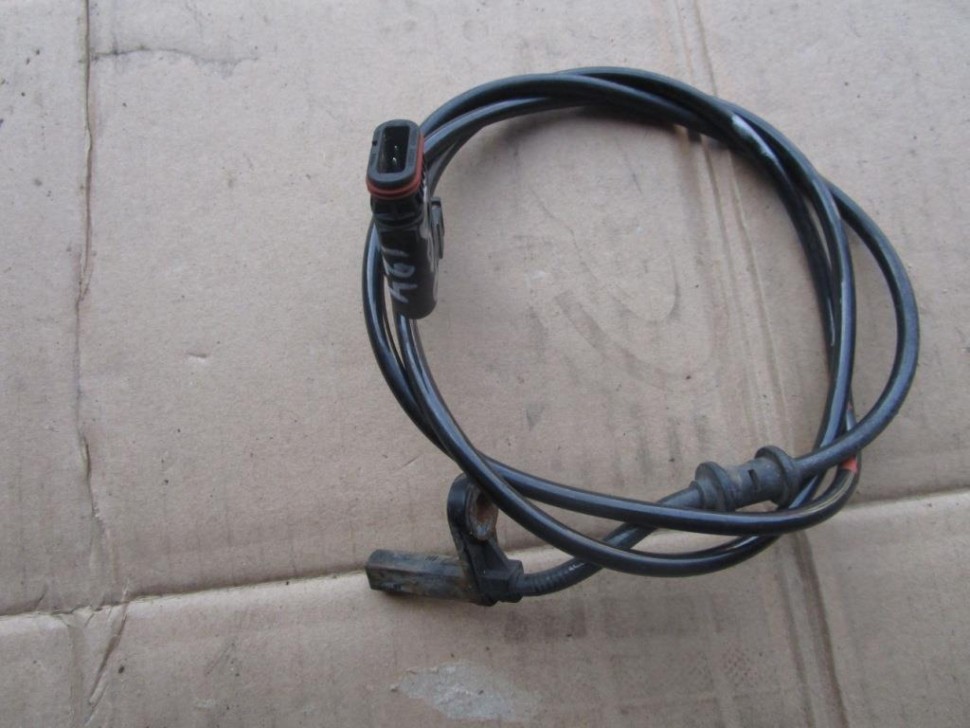 Датчик ABS MERCEDES-BENZ C-класс W203/S203/CL203 (2000 - 2004) фото 1 — Разборка Мерседес