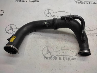 Патрубок воздушный MERCEDES-BENZ C-класс W204/S204 (2006 - 2011) — Разборка Мерседес