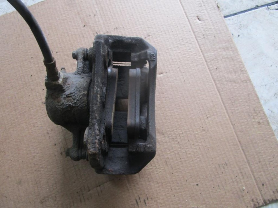 Суппорт передний левый MERCEDES-BENZ C-класс W203/S203/CL203 рестайлинг (2004 - 2008) фото 1 — Разборка Мерседес