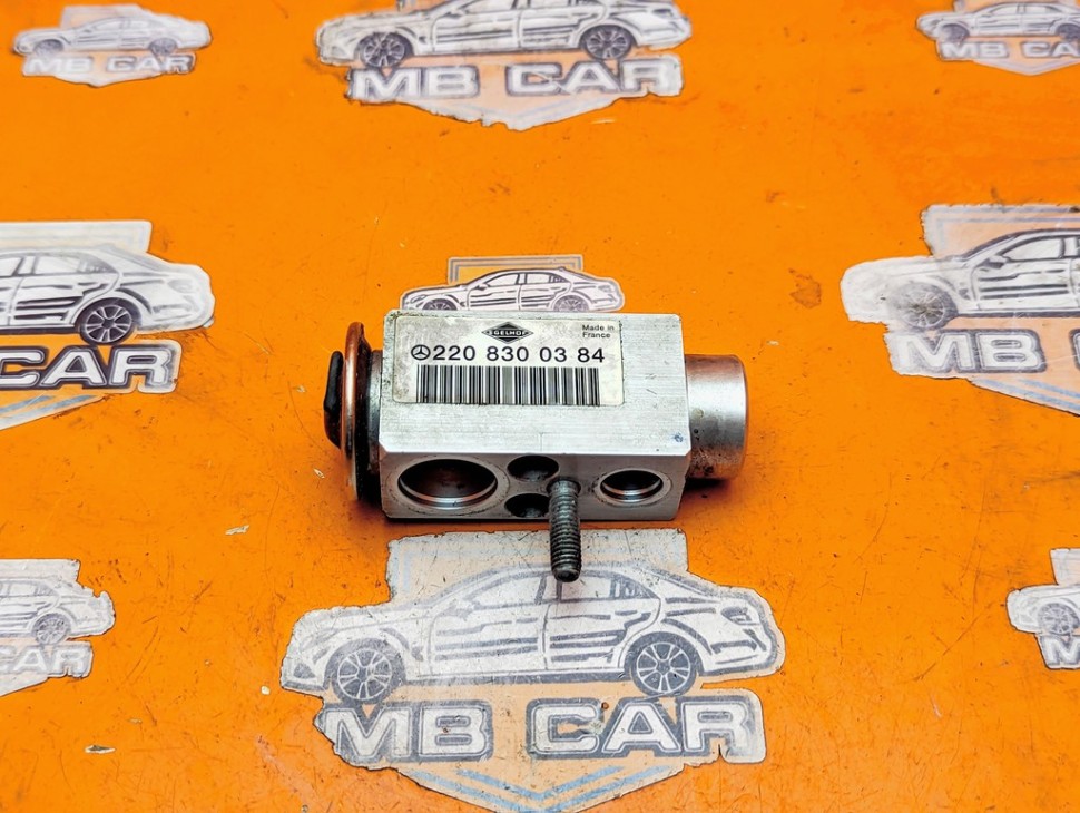 Клапан расширительный MERCEDES-BENZ S-класс W220 (1998 - 2005) фото 1 &mdash; Разборка Мерседес